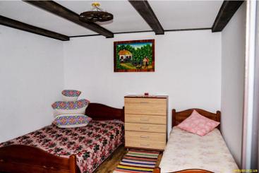 українська