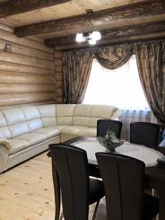 Перший поверх