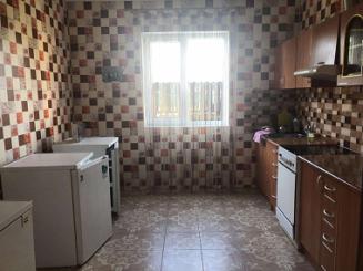 Чотирімістний